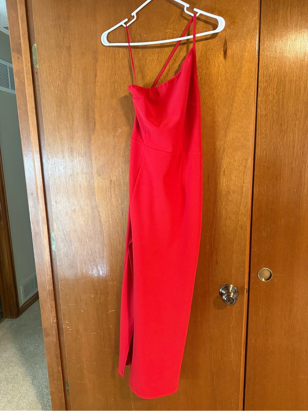 Abercrombie and Fitch One-Shoulder Red Evening Gown with Front Slit - Picture 2 of 3